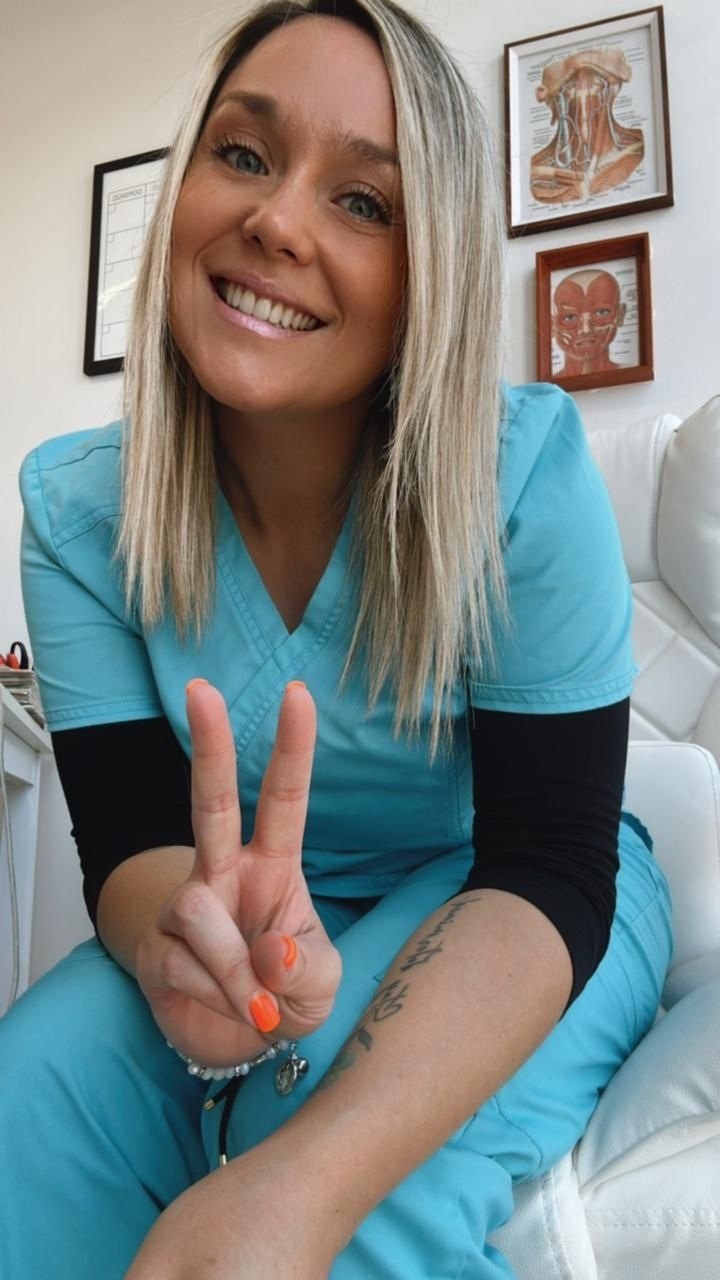 Carolina Henríquez - Autora